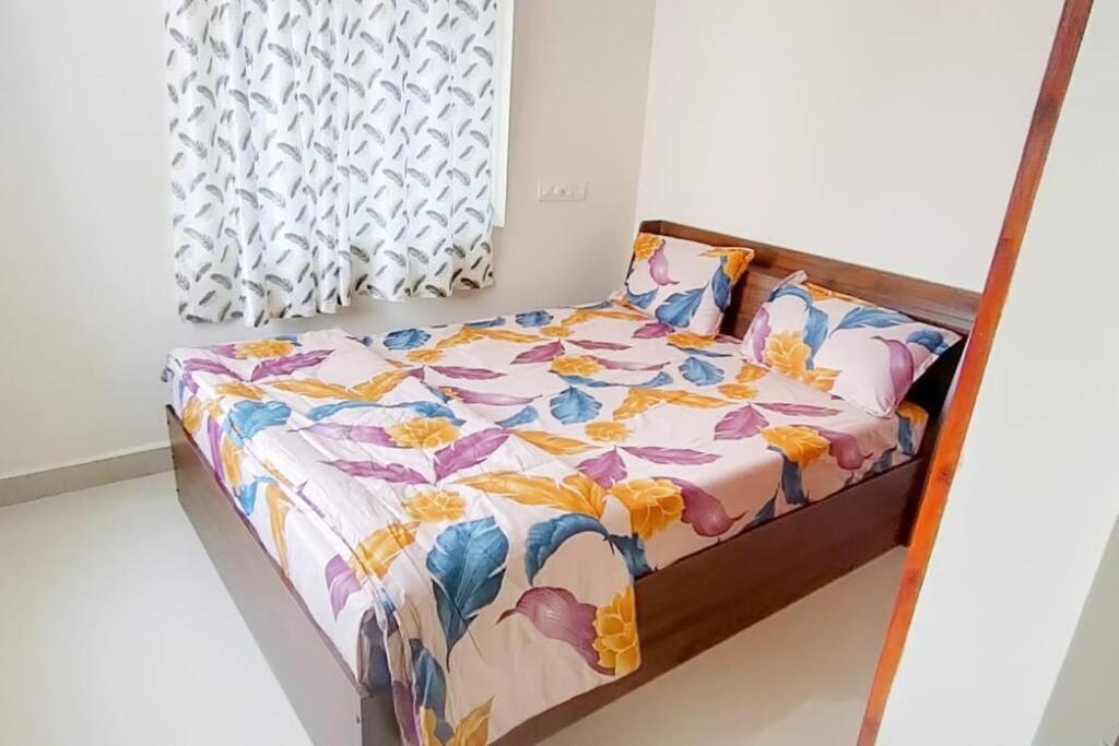 Servostay 2 Bhk Fully Furnished In Hafeezpet #202 Hyderabad Exterior photo